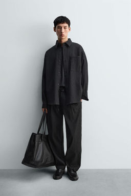 PANTAL?N RELAXED FIT RELIEVE / Gris oscuro