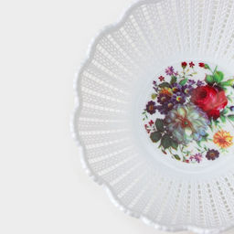 Цена за 3 шт. Ваза для хлеба и фруктов «Вязание», 18×4.5 см, рисунок МИКС, белая