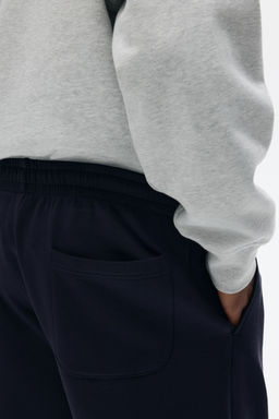 Pantal?n corto en sudadera Regular Fit - H&m фото 8