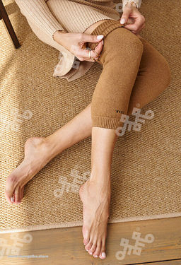 Наколенники длинные из монгольской шерсти применяются при различных заболеваниях