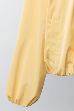 CHUBASQUERO BRILLO WATER RESISTANT / Amarillo