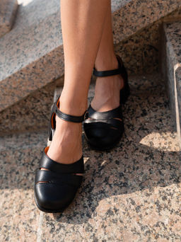 Босоножки 3032.25294bl.Черный