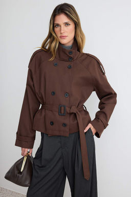 Wardrobe Essentials Kahverengi Regular Dik Yaka Kemerli Gabardin K_sa Tren_kot TWOSS26TR00004 - Trendyolmilla фото 2