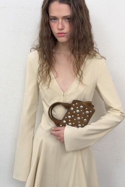 BOLSO DE MANO TACHAS / Verde - Zara фото 2