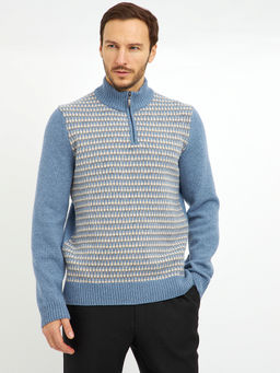 водолазка мужская в голубом цвете с узором