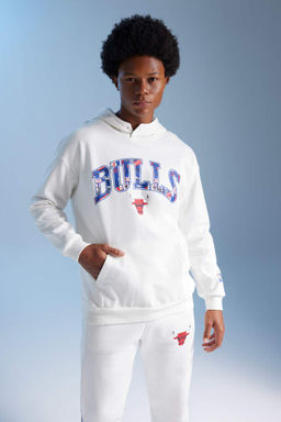 DeFactoFit Толстовка комфортного кроя с капюшоном NBA Chicago Bulls  фото 3