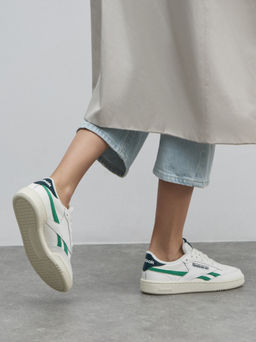 Женские кеды REEBOK CLUB C REVENGE Артикул 4493373, белый