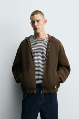 HOODED KNIT TEXTURED OVERSHIRT