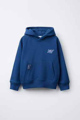 EMBROIDERED POCKET HOODIE