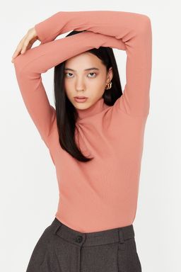 Gul Kurusu Fitted/Vucuda Oturan Dik Yaka Uzun Kol Fitilli Esnek Orme Bluz TWOAW21BZ0423