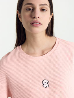 Комплект женский (футболка, шорты) в розовом цвете - Mark formelle фото 7