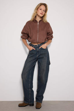 TRENDYOLMILLA Koyu Mavi More Sustainable Y?kama Efektli Bol Kesim Yuksek Bel Carpenter Skater Jeans TWOAW24JE00308  фото 41