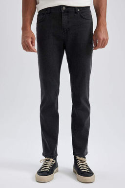 Джинсовые брюки Sergio Regular Fit Normal Mold с нормальной талией и зауженными штанинами