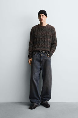 TEXTURED CABLE-KNIT JUMPER