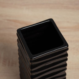 Керамическая ваза для цветов, сухоцветов «Тьяго» полосы, настольная, 19×9 см, чёрный