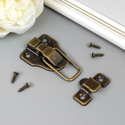 Цена за 3 шт. Замок металл для шкатулок. сундуков бронза + гвозд. 5,8х4х1 см - Арт узор фото 2