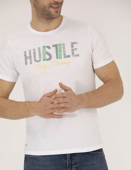 Beyaz Slim Fit Bask_l_ Bisiklet Yaka Ti__rt
