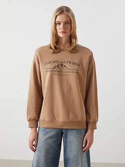 Bisiklet Yaka Bask?l? Oversize Kad?n Sweatshirt