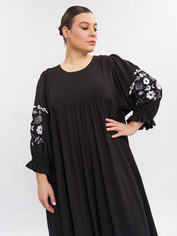 Платье А-силуэта с вышивкой PP29104BLK01 - Артесса фото 3