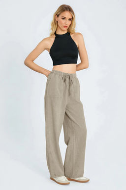 Yesil Cep Detayl? Kot Gorunumlu Wide Leg/Genis Paca Dokuma Pantolon TWOSS25PL00076