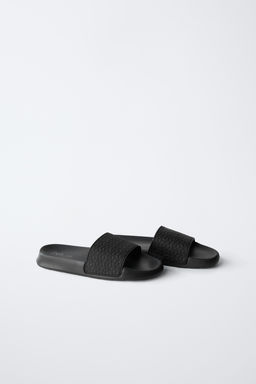 EMBOSSED SLIDERS - Zara фото 2