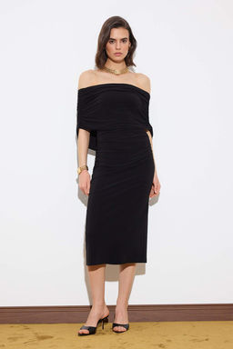 Limited Edition Siyah Bodycon Carmen Yaka Kolsuz Esnek Orme Elbise TWOSS26EL00266