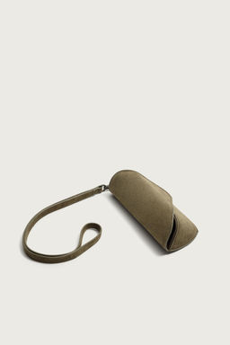 FUNDA DE GAFAS PIEL / Verde Caqui - Zara фото 2