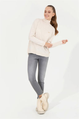 Женский базовый свитер кремового меланжевого цвета