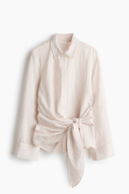 Camisa con lazada