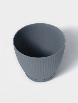 Горшок для цветов с поддоном Ribbed, пластиковый, 13.5×13.5×12 см, серый