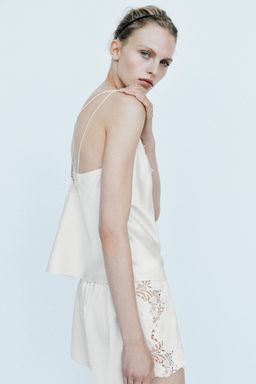 TOP SATINADO ENCAJE TIRAS CRUZADAS / Crudo - Zara фото 3