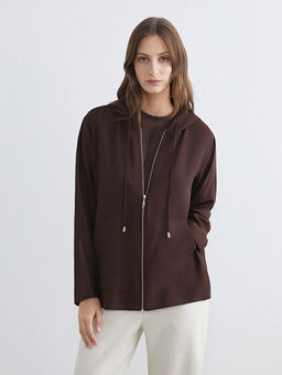 Kap??onlu Kad?n H?rka