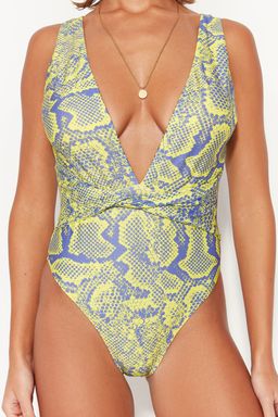 Hayvan Desenli Derin Dekolteli Normal Paca Mayo TBESS23MA00369