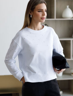 D49.072 Джемпер женский белый_стразы