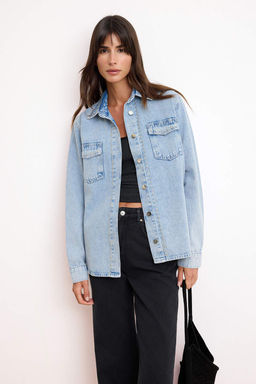 A__k Mavi Trok Detayl_ Regular 100% Pamuk Oversize Denim G_mlek Ceket TWOSS26GO00003 - Trendyolmilla фото 2