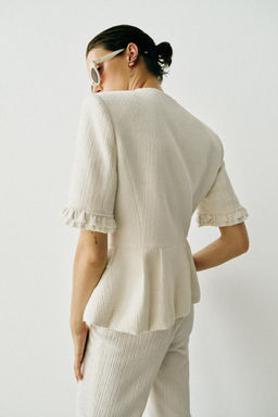 CHAQUETA PEPLUM VOLANTES MANGA CORTA / Crudo - Zara фото 6