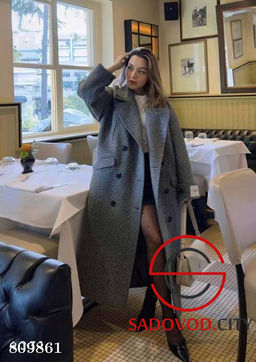 Длинное пальто свободного кроя