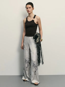 Топ с декоративным элементом / Zarina  фото 9