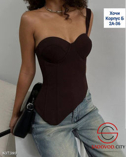 Корсет со шнуровкой на спине