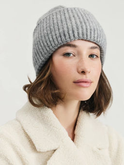 Шапка с добавлением шерсти / Zarina  фото 4