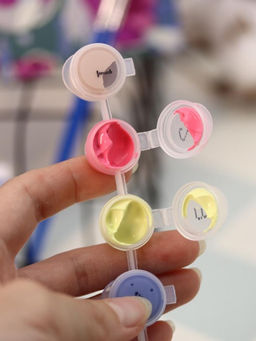 Картина по номерам на подрамнике Draw Me! Pink roses, (20*20 см)