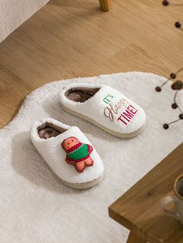 Kad?n Pel?? Ev Terli?i