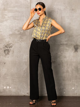 Брюки свободного кроя