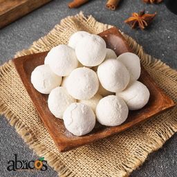 Цена за 0,5кг Курут: сырные шарики высший сорт (кг)