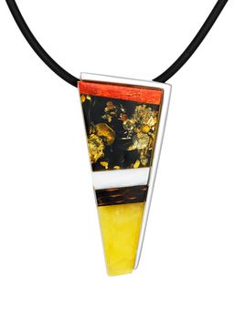 Оригинальный кулон из натурального балтийского янтаря и дерева Индонезия