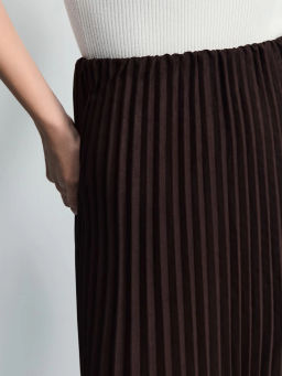 Плиссированная юбка из искусственной замши / Zarina  фото 7