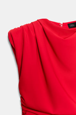 VESTIDO MINI DRAPEADO HOMBRERAS / Rojo - Zara фото 9