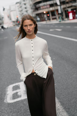 PANTAL?N PALAZZO BOT?N DORADO / Marr?n - Zara фото 7