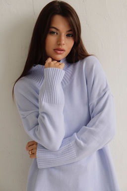 9876 Удлинённый свитер нежно-голубой - Martichelli фото 14