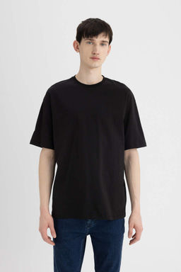 Футболка Oversize с круглым вырезом и короткими рукавами